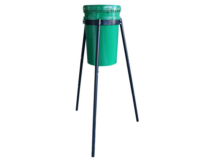 Quack Magnet Pond Feeder Stand and Hopper 60L