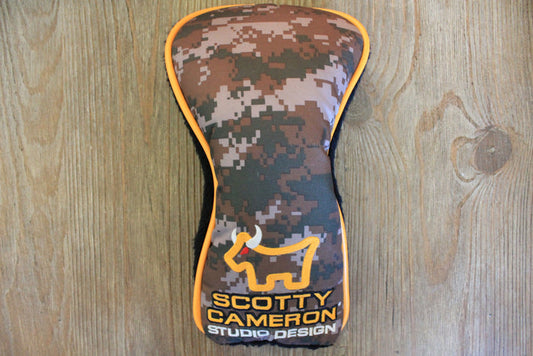 2015 Camo Bulldog Driver Cover