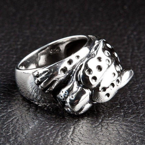 Cheetah ring 925 sterling silver with spotted design side view showing detailed texture