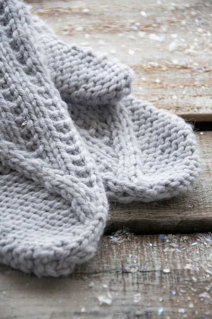First Frost Accessory Set Pattern Universal Yarn