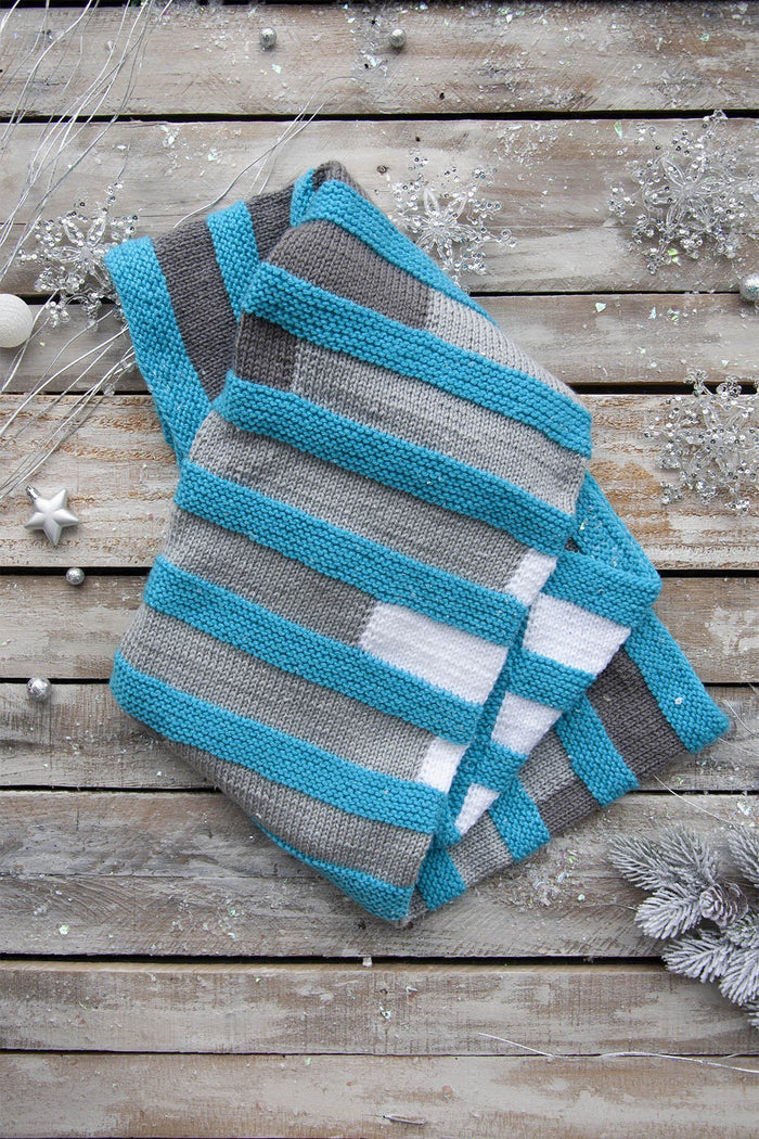 Illusion Throw Pattern Universal Yarn