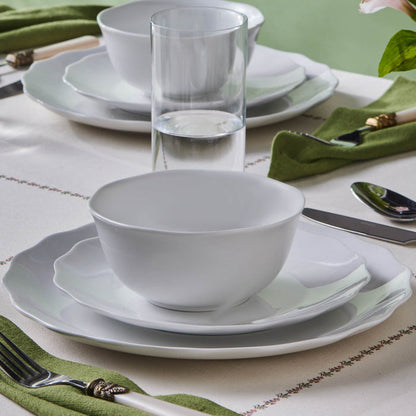 Karaca Scalloped service de table 18 pièces pour 6 personnes