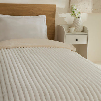 Karaca Stripe, Couverture, 150x200cm, Blanc
