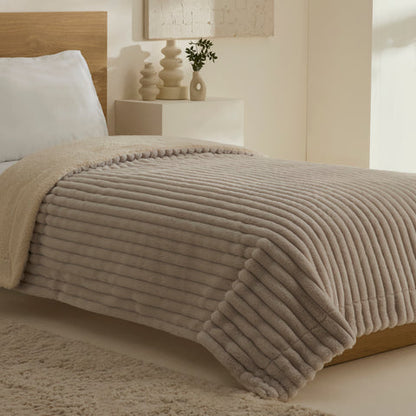 Karaca Stripe Sherpa, Couverture, 150x200cm, Gris