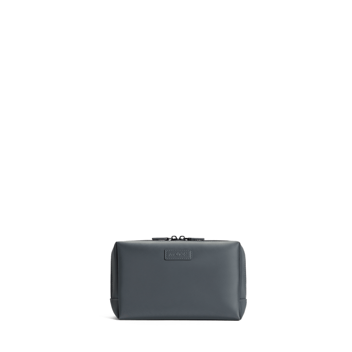 Large / Dover Grey Scaled | Front view of Metro Toiletry Case Large in Dover Grey