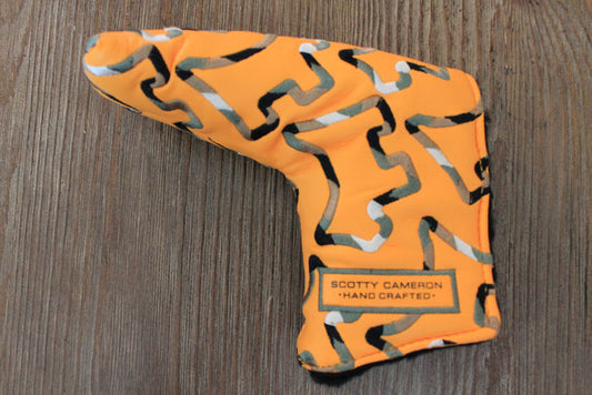 Orange Camo Dogs Gallery Headcover