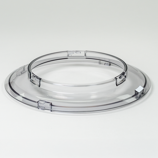 Bosch universal plus splash ring and lid on a grey background