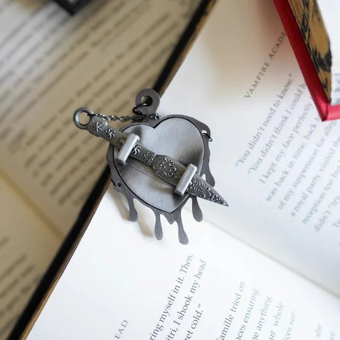 Vampire Academy Key to St. Vladimir's Academy